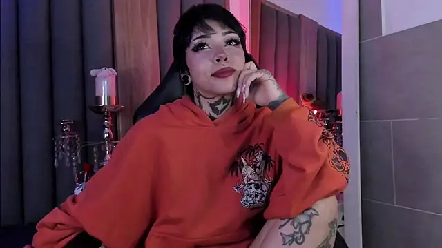 misstomie  online show from 04.03.26