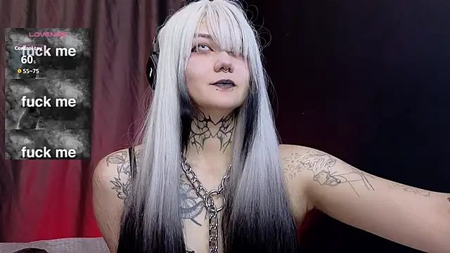 GothXRaven online show from 10.21.25