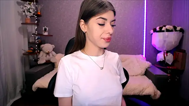 Dianaa Lee0 online show from 02.17.26