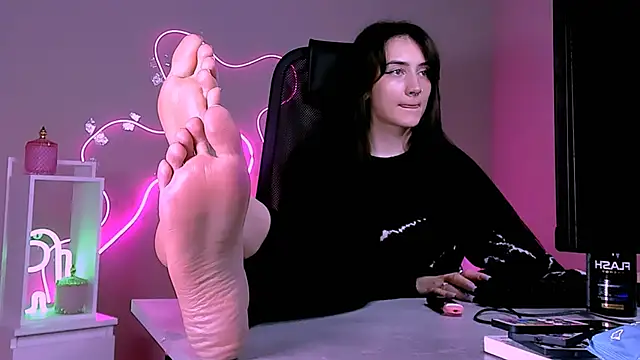 olivianorton online show from 02.24.26