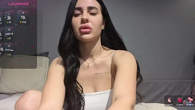 Mary  foxy online show from 10.18.25