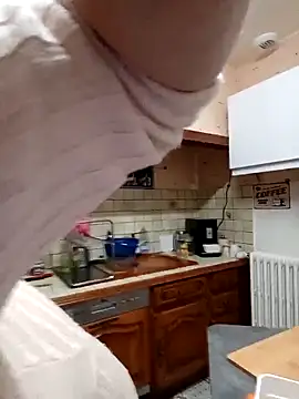 Sophierob1 online show from 10.13.25