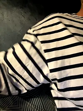 Snapshot of icefun1109 chatting on 11.15.25 icefun1109 online show from 11.15.25