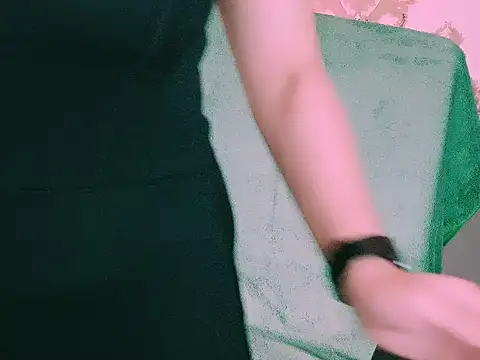 My Rose online show from 10.16.25