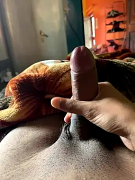 himanshhh03 online show from 10.16.25