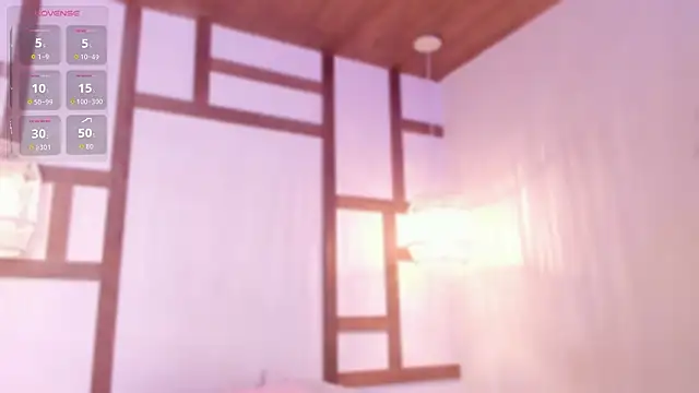 Snapshot of RenataLeclair chatting on 02.13.26 RenataLeclair online show from 02.13.26