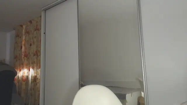 merlyn4 online show from 09.29.25