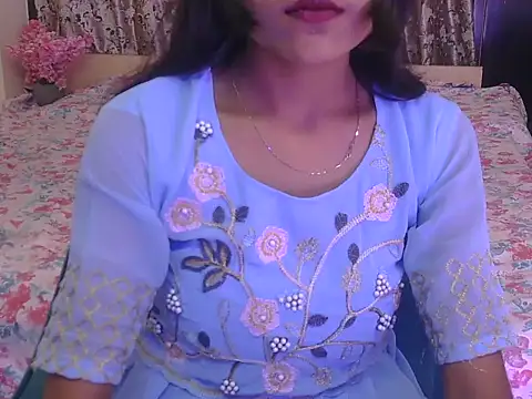 hoty-priya online show from 02.12.26
