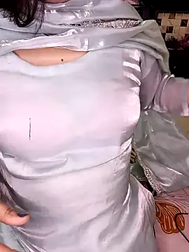 PRIYA 22 online show from 04.15.26