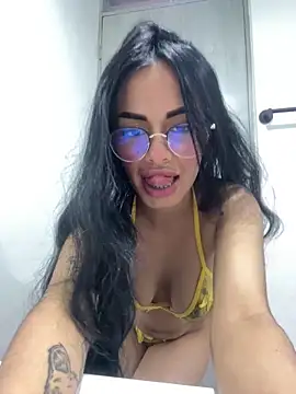 Melissa coch online show from 10.26.25