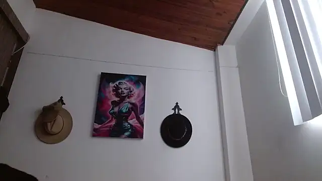 Crystal Star  online show from 03.12.26