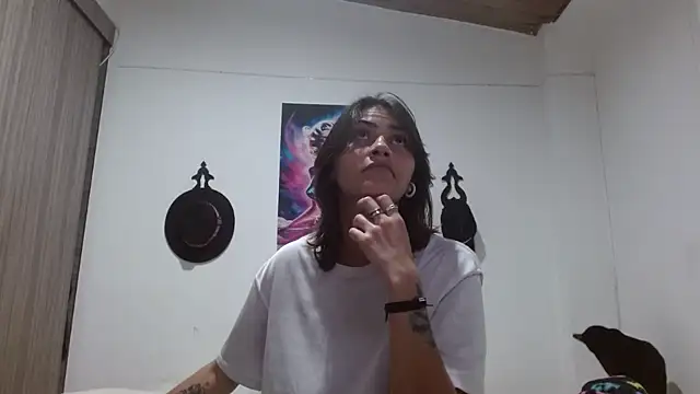 Crystal Star  online show from 04.11.26