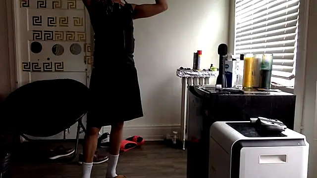 Diodre Benyoon online show from 04.21.26