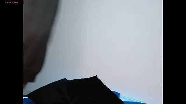 Gia Lee online show from 10.21.25