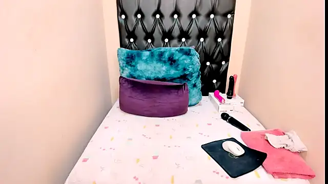 Toxicfantasy4u online show from 03.21.26