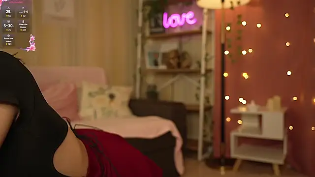 Winaria online show from 11.15.25