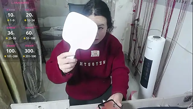 Snapshot of KateCondon chatting on 01.11.26 KateCondon online show from 01.11.26