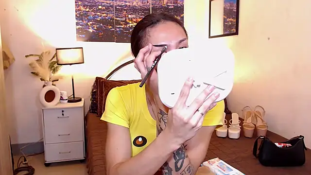 Snapshot of WILDROXIE chatting on 09.08.25 WILDROXIE online show from 09.08.25