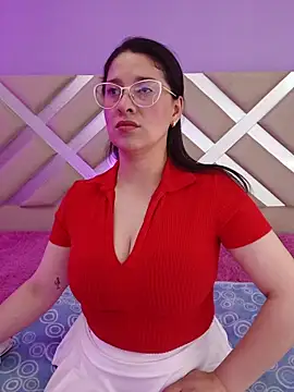 Snapshot of Alana_steel_1 chatting on 11.13.25 Alana steel 1 online show from 11.13.25