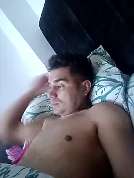 Ffeenniizz online show from 03.31.26