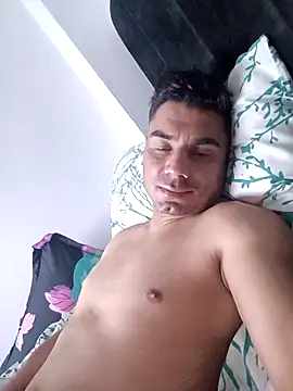 Ffeenniizz online show from 04.01.26