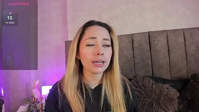 LanaMills  online show from 01.17.26