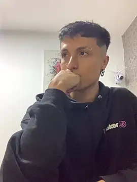 Snapshot of Milan_Bach chatting on 03.25.26 Milan Bach online show from 03.25.26