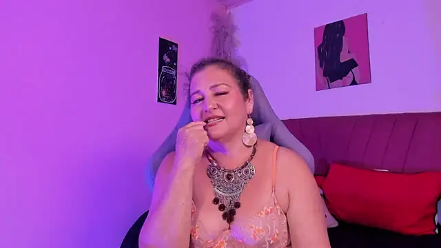 PalomaLombardi online show from 02.03.26