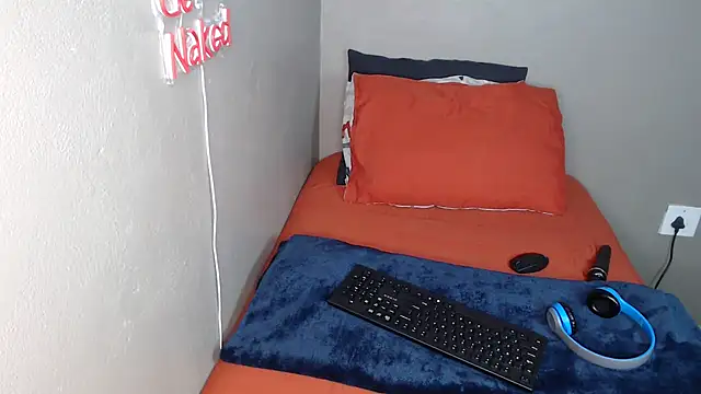 Lunalee online show from 11.21.25