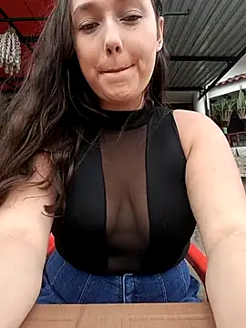Snapshot of Naughty_Samantha chatting on 10.19.25 Naughty Samantha online show from 10.19.25