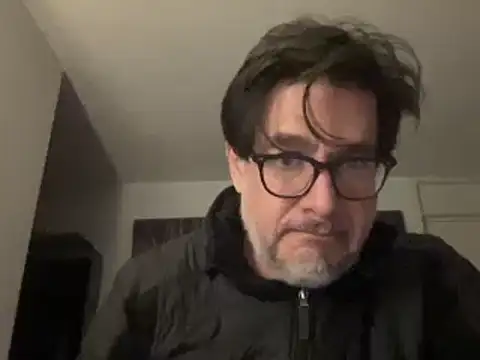 Snapshot of democratic chatting on 04.02.26 democratic online show from 04.02.26