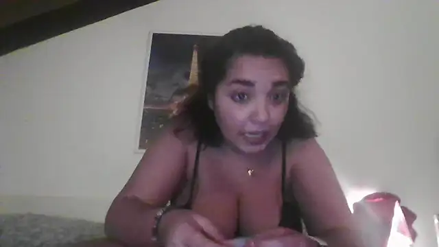 Snapshot of LadySophia03 chatting on 11.28.25 LadySophia03 online show from 11.28.25