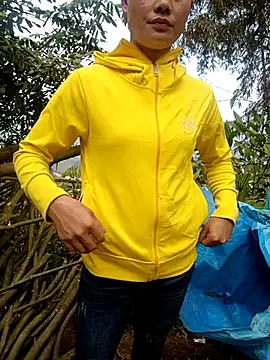 Snapshot of Ruaiuoi chatting on 02.15.26 Ruaiuoi online show from 02.15.26