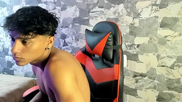 ZYZZ1312 online show from 05.11.26