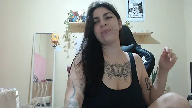 Snapshot of ayanahot_ chatting on 09.22.25 ayanahot online show from 09.22.25