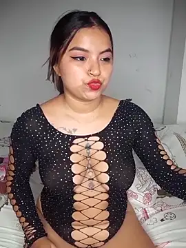 Emily Lit online show from 12.21.25