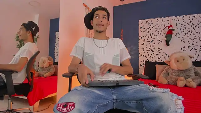 Adonis WB online show from 11.14.25