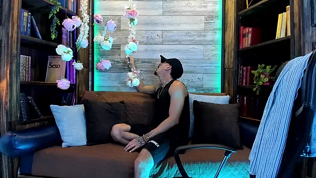 Donovan Desmond online show from 02.13.26