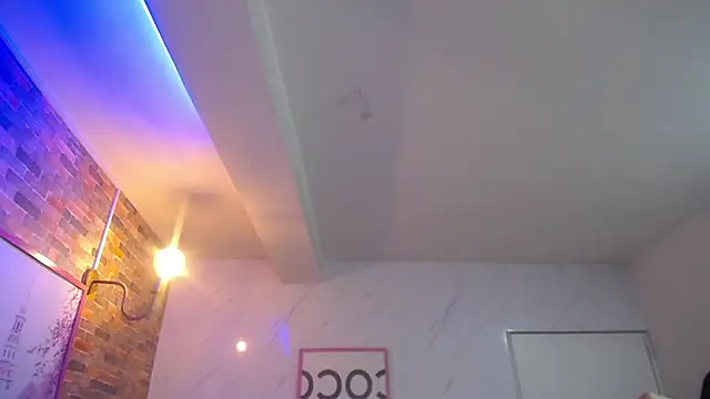 Snapshot of dania_b_ chatting on 09.09.25 dania b online show from 09.09.25