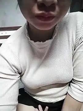 Mie rose online show from 11.26.25