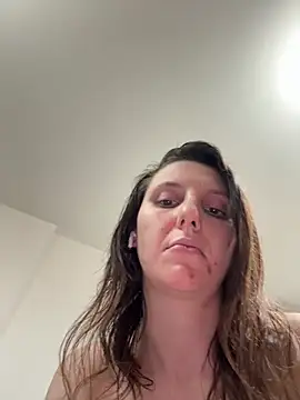 Snapshot of blissyboo123 chatting on 10.14.25 blissyboo123 online show from 10.14.25