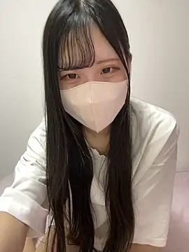 Snapshot of noa_uxu chatting on 09.22.25 noa uxu online show from 09.22.25