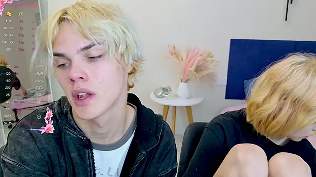 Bonnie And C1yde online show from 09.14.25