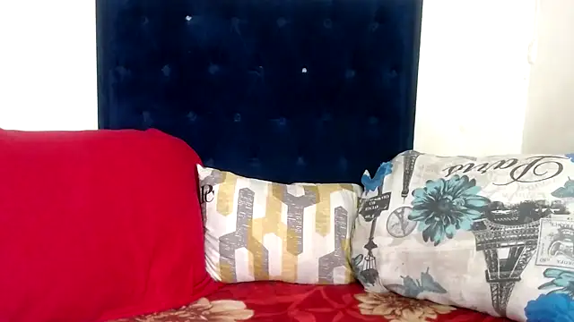 BUNNYCHOWX28 online show from 02.03.26