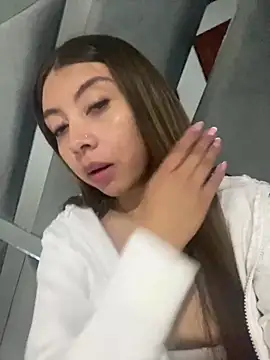 Sara-cooper2 online show from 03.07.26