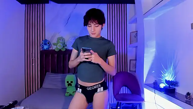 MathiasGreen  online show from 02.10.26