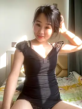 Snapshot of Mier-cn chatting on 11.16.25 Mier-cn online show from 11.16.25