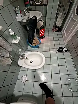 Snapshot of Monella52 chatting on 01.14.26 Monella52 online show from 01.14.26