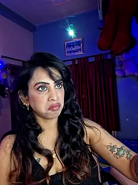 Love Beauty01 online show from 04.06.26