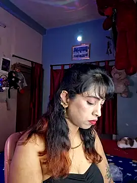 Love Beauty01 online show from 05.21.26